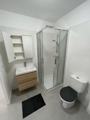 Appartement 30 M2, Piscine Et Parking Prive Mouans-Sartoux Exteriér fotografie