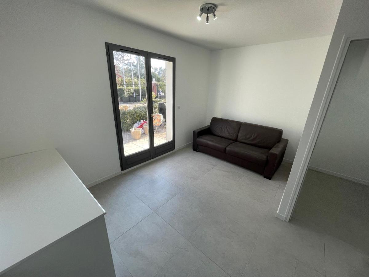 Appartement 30 M2, Piscine Et Parking Prive Mouans-Sartoux Exteriér fotografie